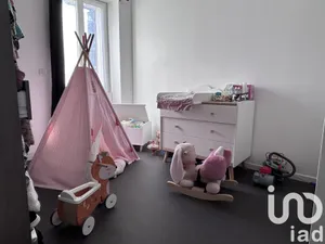 Apartment at Buchelay (78200)