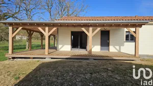 Maison à Maurs (15600)