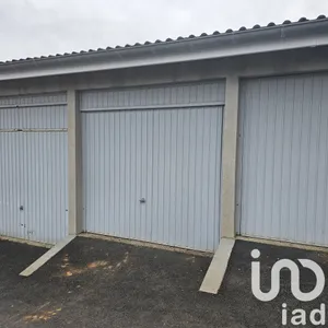 Garage at Saint-Genest-Lerpt (42530)