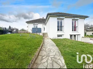 House at MONTRY (77450)