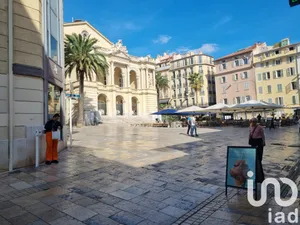 Apartment in Toulon (83000)