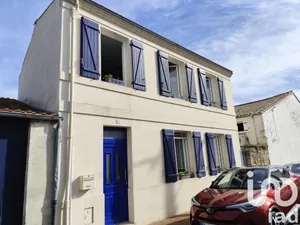 Maison de ville à ROCHEFORT (17300)