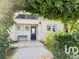 Maison à MONTCOURT-FROMONVILLE (77140)