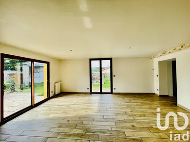 Maison à Yssac-la-Tourette (63200)