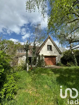 Maison à Le Mesnil-le-Roi (78600)