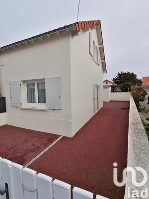 House at BATZ-SUR-MER (44740)