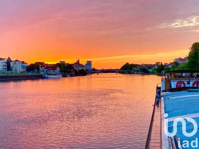 Péniche à Saint-Pierre-du-Perray (91280)