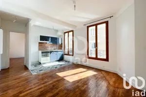 Apartment at VILLEMOMBLE (93250)