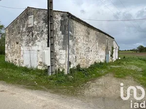 Grange à Nieul-lès-Saintes (17810)
