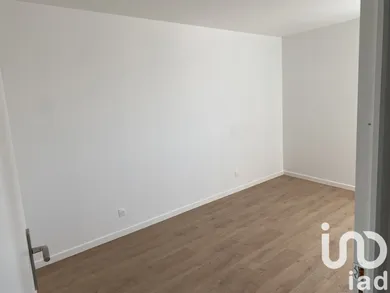Immeuble à AVESNES-SUR-HELPE (59440) — 8/11