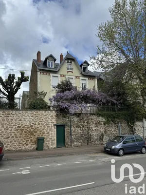 Building in Limoges (87100)