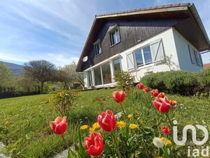 House at Savigny (74520)