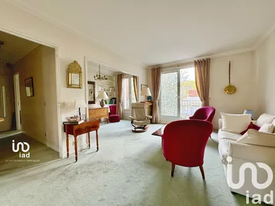 Apartment at Rueil-Malmaison (92500)