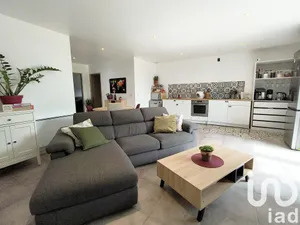 Immeuble à Saint-Laurent-de-Chamousset (69930)