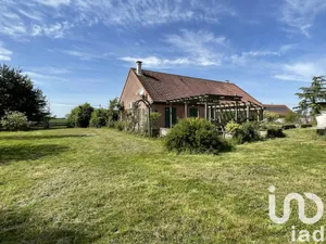 House in SIMARD (71330)