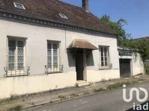 Park home at Thorigny-sur-Oreuse (89260)