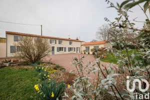 Longère à Réaumur (85700)