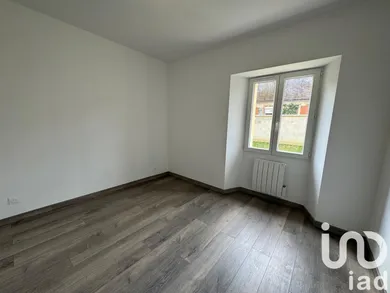 Maison de campagne à Saint-Loup-d'Ordon (89330) — 12/17