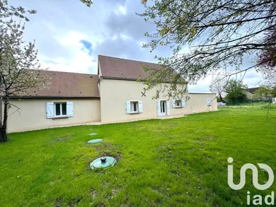 Maison de campagne à Saint-Loup-d'Ordon (89330) — 2/17