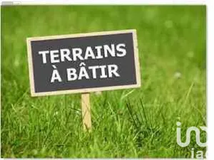 Terrain à Villeneuve-sur-Yonne (89500)