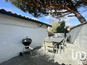 House at Saint-Léger-les-Vignes (44710)