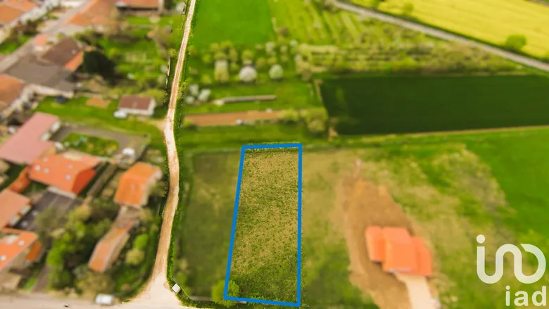 Terrain à bâtir à Puxieux (54800) · 49 484 €