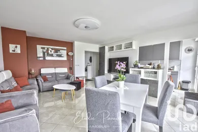 Appartement à SAINT-FARGEAU-PONTHIERRY (77310)