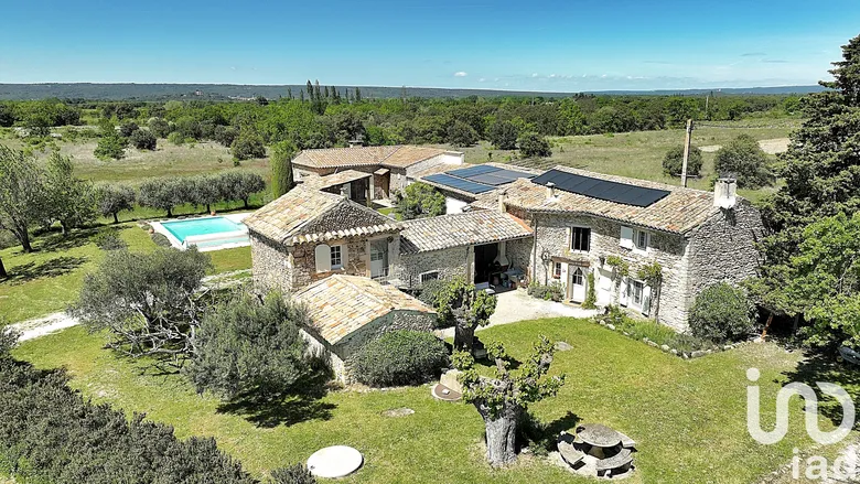 Maison 10 pièces 241 m² · à Richerenches · 241,2 m² · 549 000 €
