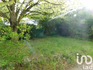 Building plot at LAVAULT-SAINTE-ANNE (03100)