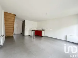 House at Linas (91310)