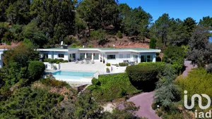 Maison à Mandelieu-la-Napoule (06210)