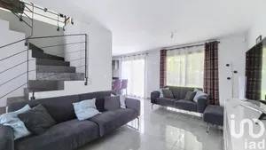 Maison traditionnelle à Yerres (91330)