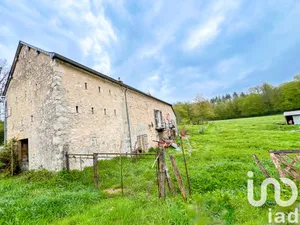 Maison traditionnelle à Arleuf (58430)