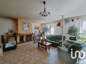Maison de village à Montreuil-le-Henri (72150)