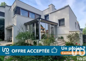 Maison à MARLY-LE-ROI (78160)