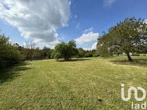 Building plot at Sens (89100)