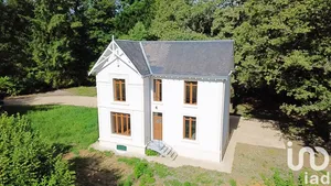 Maison traditionnelle à Reffannes (79420)