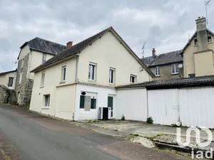 Maison de village à Feugères (50190)