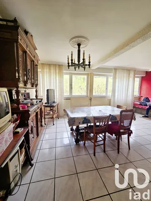 Maison à Saint-Étienne (42100)