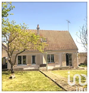 Traditional house at La Grande-Paroisse (77130)