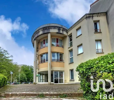 Apartment at Nogent-sur-Oise (60180)