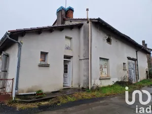 Maison de village à Saint-Estèphe (24360)