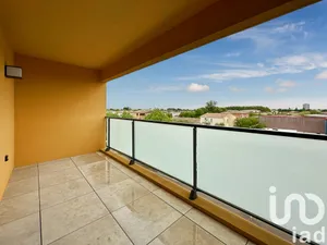 Apartment at Nîmes (30000)
