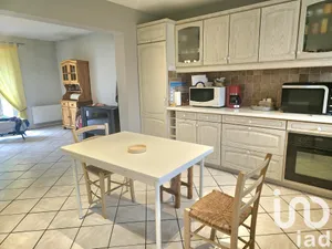 Traditional house at Freneuse (78840)