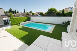 Maison traditionnelle à Beauvoisin (30640)