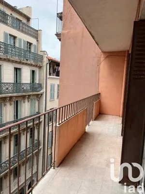 Appartement à Toulon (83000)