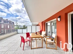 Apartment at La Madeleine (59110)