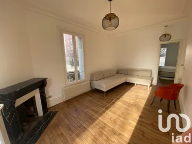 Apartment at La Garenne-Colombes (92250)
