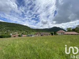 Terrain à bâtir à Saint-Pierre-de-Curtille (73310)