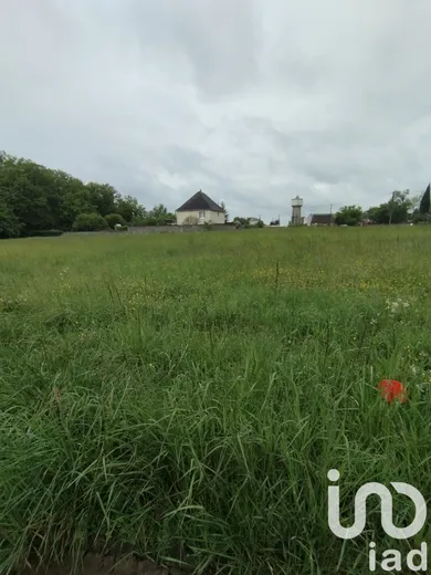 Terrain à bâtir à Naveil (41100)